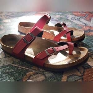 Birkenstock Mayari Size 40 (9-9.5)